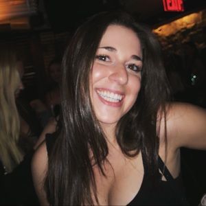 Meet your Posher, Abbey